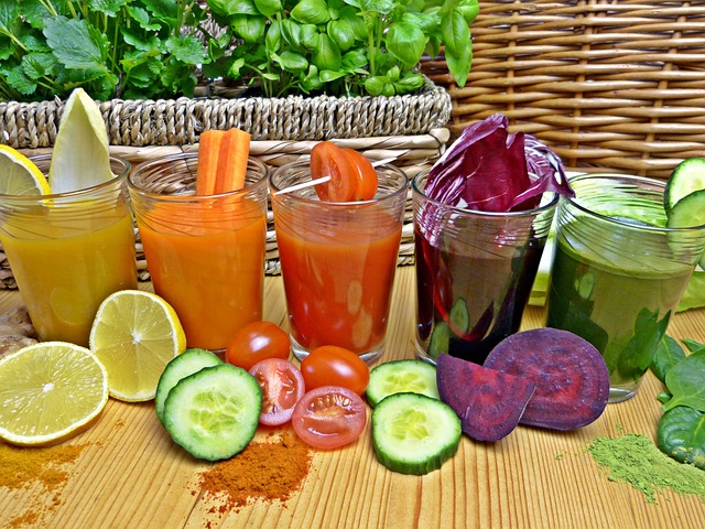 Sucurile naturale, bune în dietă pentru slăbit și detoxifiere / Foto: pixabay.com