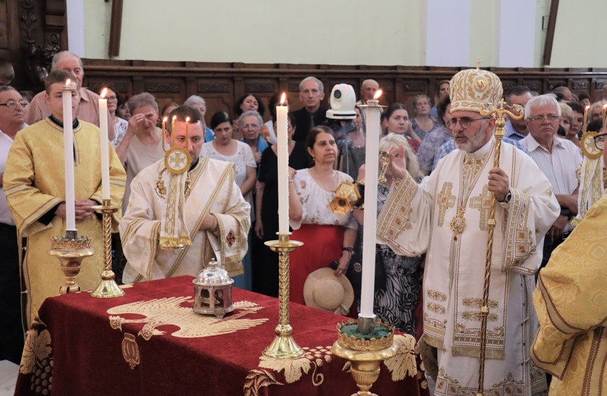 Racla cu relicva Sfintei Ana a fost adusă în Cluj, apoi la Blaj / Foto: Arhieparhia Blaj