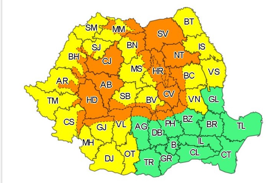 Jumătate de țară e sub cod portocaliu de vijelii. Foto: meteoromania.ro