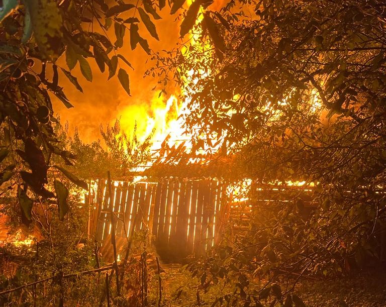 Incendiul a pornit de la un fulger/ Foto: ISU Cluj