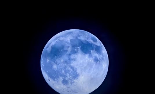SuperLuna Albastră, fenomen astronomic rar/Foto: The secrets of the universe youtube.com