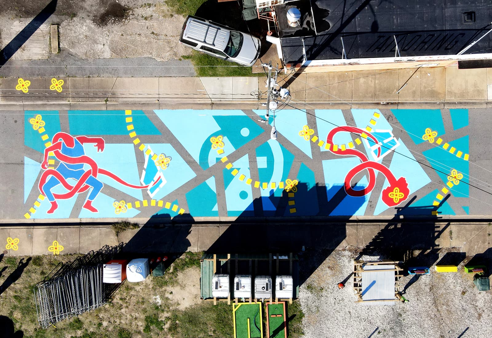 Pictură stradală într-un oraș din America, în inițiativa „Asphalt Art” / Foto: City of Norfolk