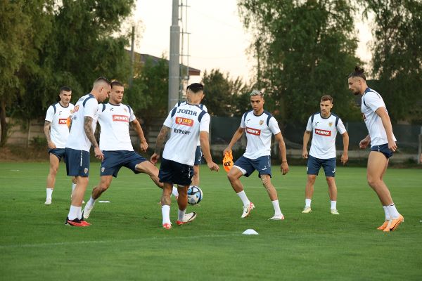 Cristi Manea de la CFR Cluj, absent de la meciul cu Kosovo/ Foto: Echipa națională de fotbal a României - Facebook