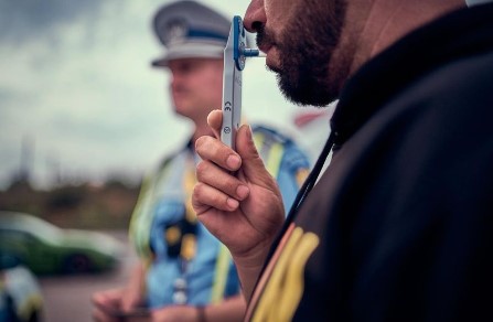 Măsuri mai aspre, propuse împotriva șoferilor drogați sau băuți. FOTO: Poliția Română