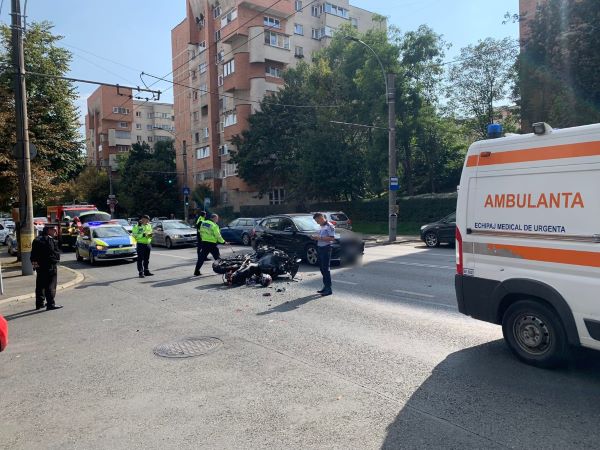 Accident pe Bulevardul Nicolae Titulescu/ Foto: ISU Cluj