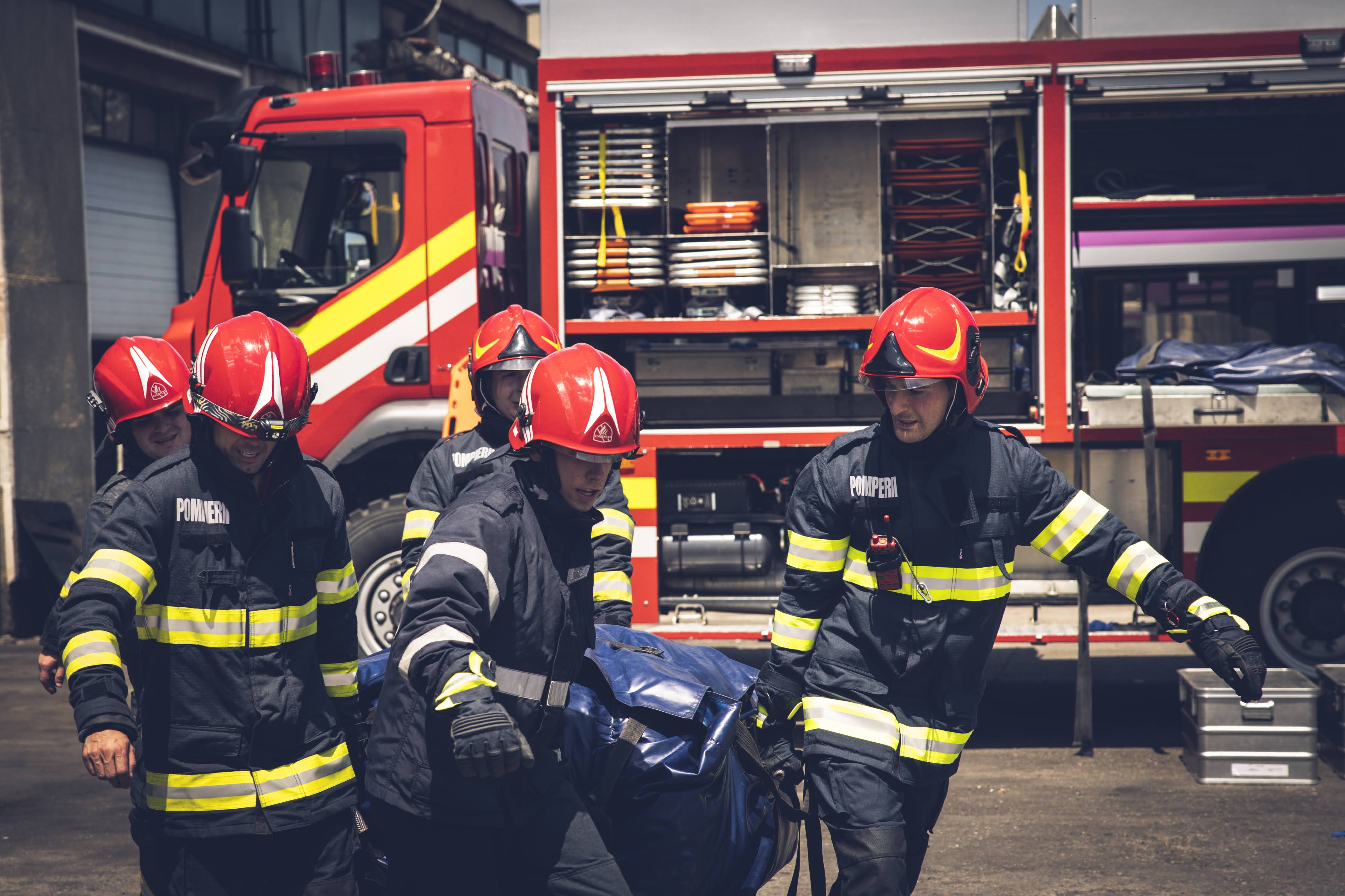Exerciții ale pompierilor clujeni / Foto: ISU Cluj