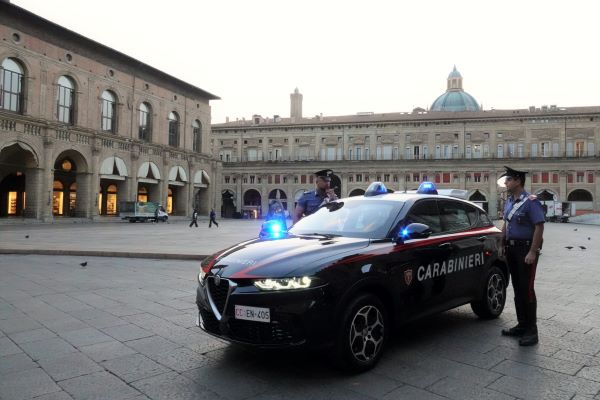 Mașină de poliție/ Foto: Carabinieri - Facebook