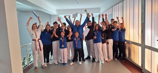 20 de tineri talentați din Cluj au impresionat juriul, weekend-ul trecut, la Cupa României de Taekwondo de la Miercurea Ciuc/ Foto: ONE Taekwondo CLUB - Facebook