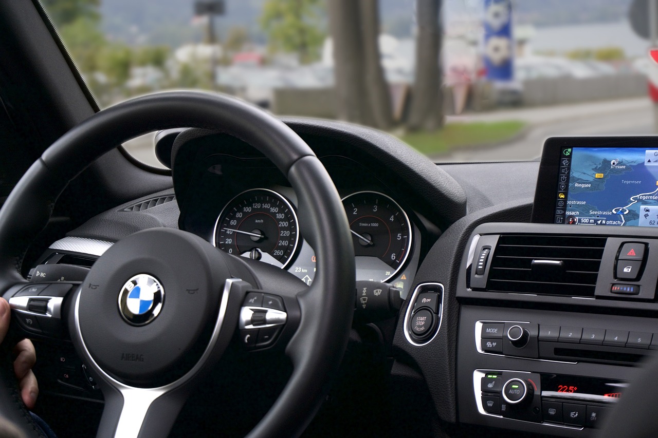 Trei branduri de mașini ai căror șoferi au o probabilitate mai mare de provoca accidente. FOTO: Pixabay