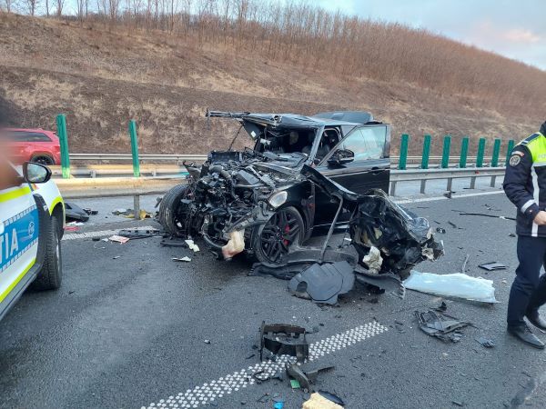 Un accident teribil s-a produs luni dimineață pe Autostrada A3, pe sensul Gilău-Nădășelu/ Foto: ISU Cluj
