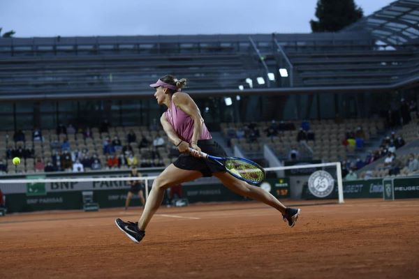 Perechea alcătuită din jucătoarea română de tenis Ana Bogdan şi spaniola de origine slovacă Rebeka Masarova s-a calificat, marţi, în runda a doua a probei de dublu din cadrul turneului Australian Open/ Foto: Ana Bogdan - Facebook