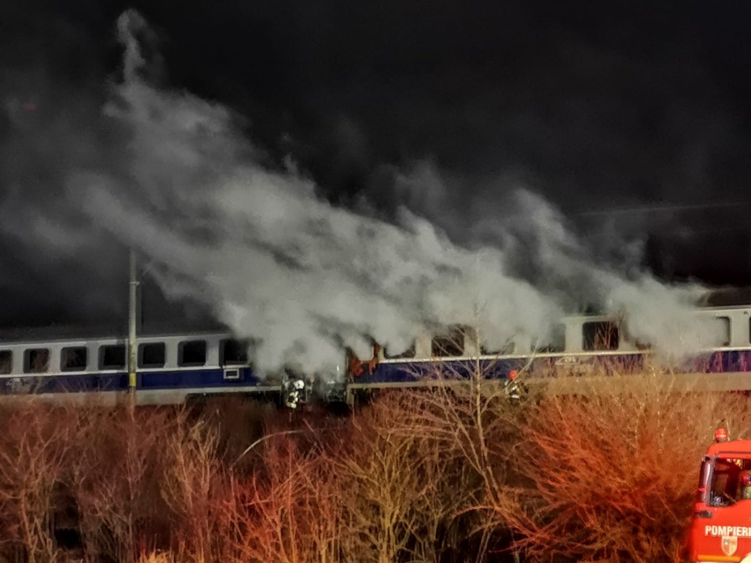 Incendiu la un tren care circula spre Cluj / Foto: bistriteanul.ro
