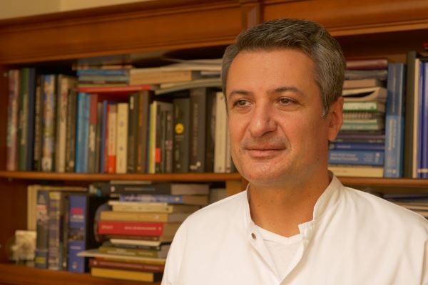 Patriciu Achimaș Cadariu, deputat și chirurg la Institutul Oncologic din Cluj