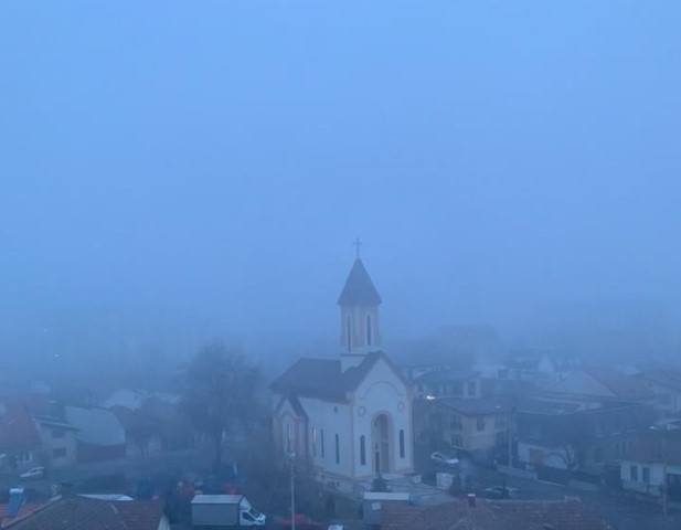Vizibilitate scăzută pe drum din cauza ceții / Foto: monitorulcj.ro, făcută pe 04.02.2024, la ora 7:40