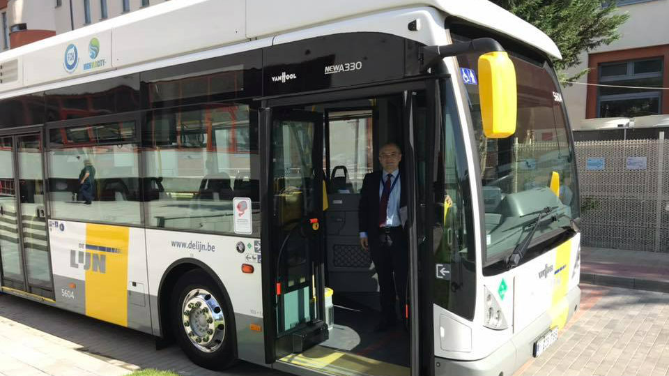 Autobuzele cu hidrogen vor fi introduse pe liniile de transport public din Cluj-Napoca/Foto: Emil Boc Facebook