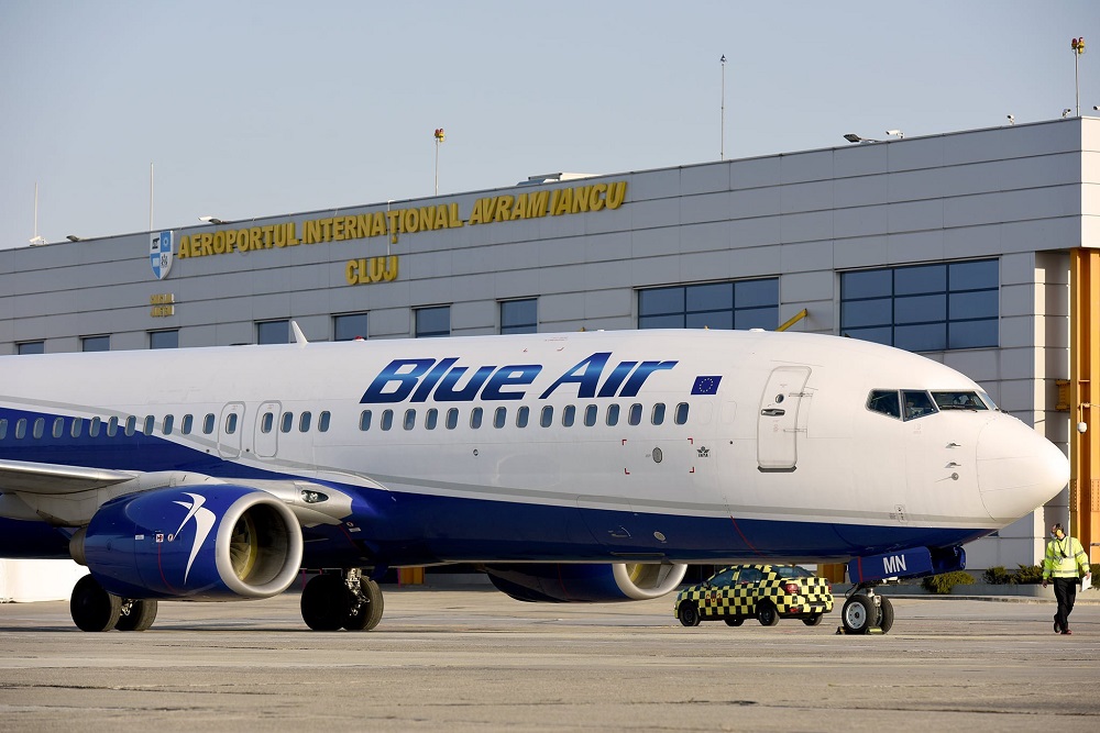 Aeronavă Blue Air/ Aeroportul Internațional Avram Iancu Cluj Facebook.com