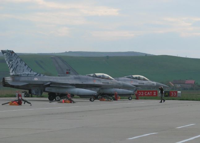 Încă şase aeronave F-16 olandeze vor sosi la Centrul European de Pregătire F-16 din România în următoarele luni/ Foto: Baza 71 Aeriană „General Emanoil Ionescu” - Facebook