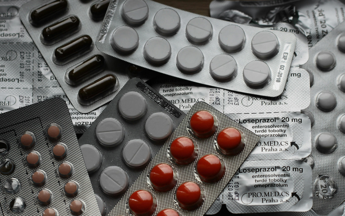 Medicamentele pentru pacienții suferinzi de epilepsie, greu de găsit în farmaciile din România/Foto: pexels.com