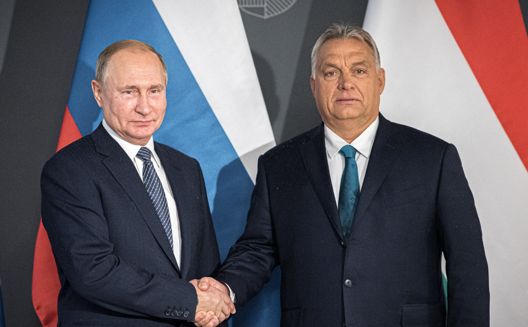 în imagine: președintele rus Vladimir Putin și premierul Ungariei Viktor Orban/Foto: Orbán Viktor Facebook.com