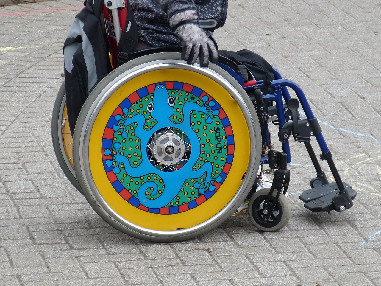 România se confruntă cu lipsa serviciilor de îngrijire pentru persoane cu dizabilități. Sursă foto: Pixabay.com