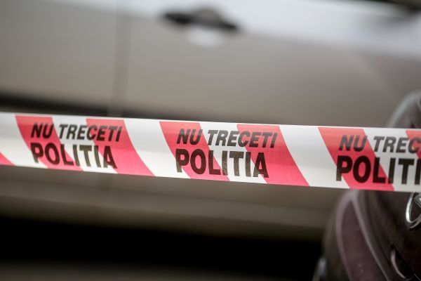 Poliţiştii bistriţeni au deschis un dosar penal pentru ucidere din culpă în urma decesului unei adolescente de 15 ani din comuna Telciu, județul Bistrița-Năsăud FOTO: Inquam Photos / George Călin