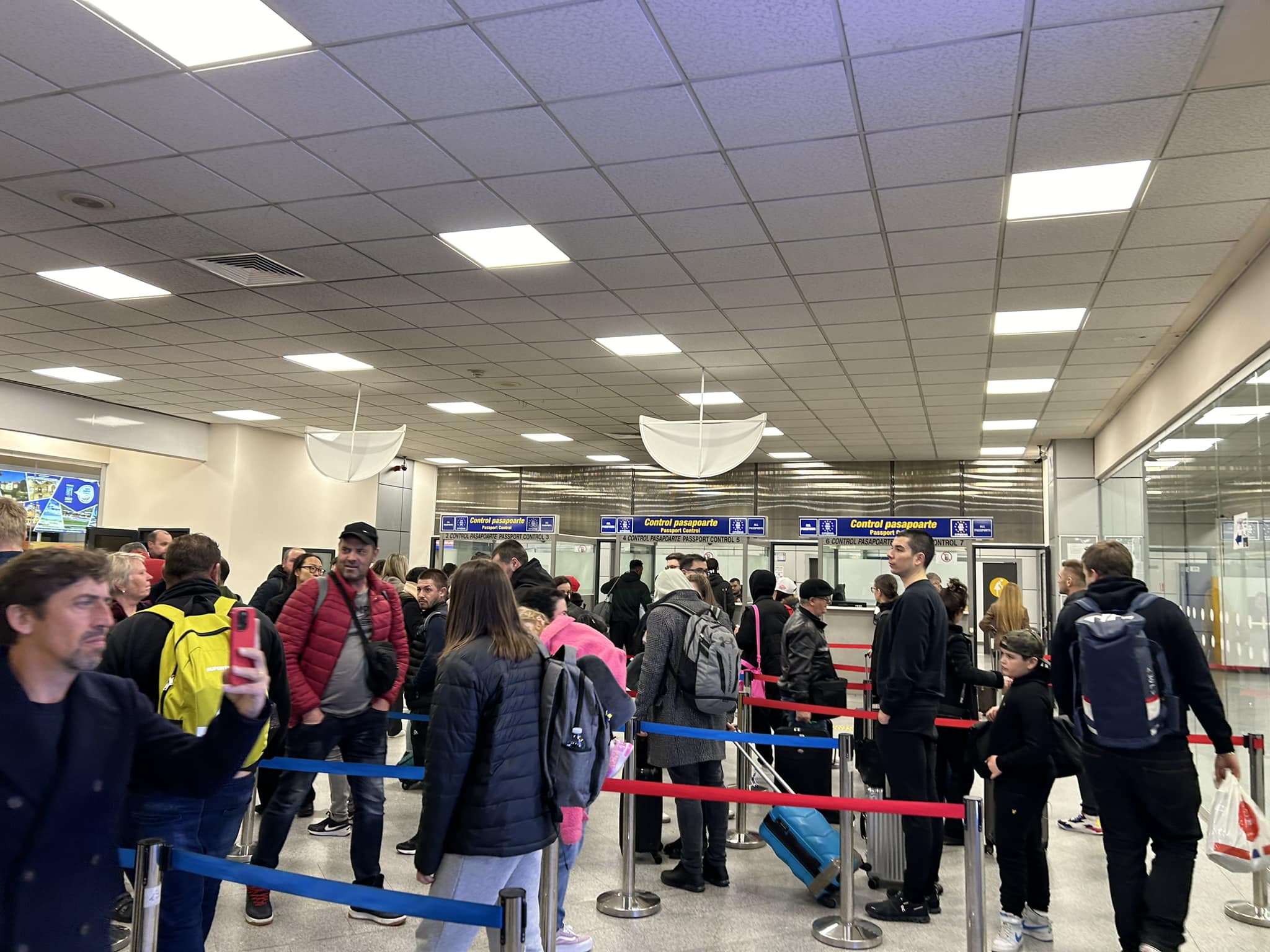 Emil Boc salută intrarea României în Air Schengen. FOTO: Facebook/ Emil Boc