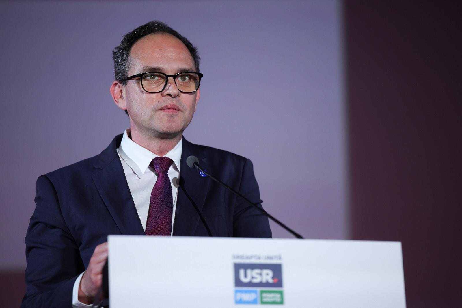 Deputatul USR Viorel Băltărețu, candidatul Alianței Dreapta Unită la funcția de primar al Clujului, și-a lansat joi candidatura