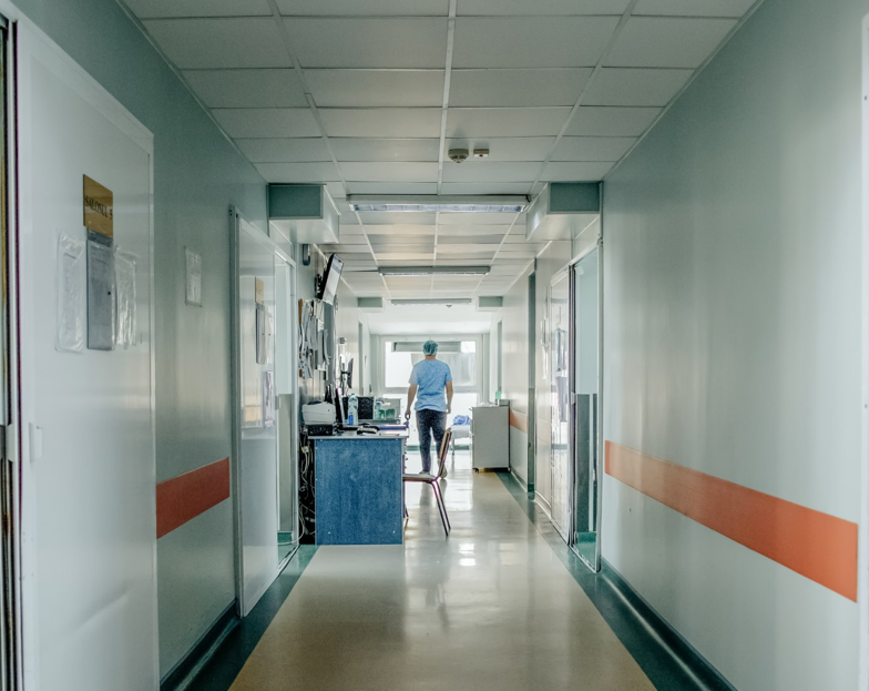 Corpul de Control al Ministerului Sănătății, la Spitalul Clinic de Uregență „Sf. Pnatelimon”, după ce un asistent medical a sesizat douăzeci de decese la Secția ATI, din cauza administrării greșite a unui medicament/Foto: ATI Spitalul Clinic de Urgență „Sf. Pantelimon” București