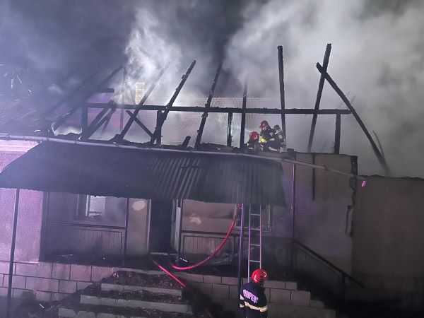 Incendiu în Gilău/ Foto: ISU Cluj