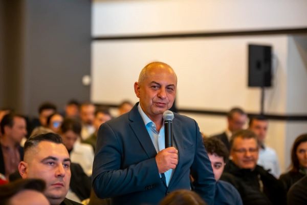 Coaliția a renunțat la candidatul unic, medicul Cârstoiu/ Foto: Cătălin Cîrstoiu - Facebook
