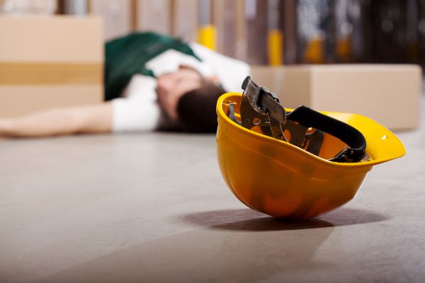 Un număr de 4.862 persoane au suferit accidente de muncă în 2023, cu 112 mai puţine comparativ cu anul anterior, din care 90 şi-au pierdut viaţa/ Foto: depositphotos.com