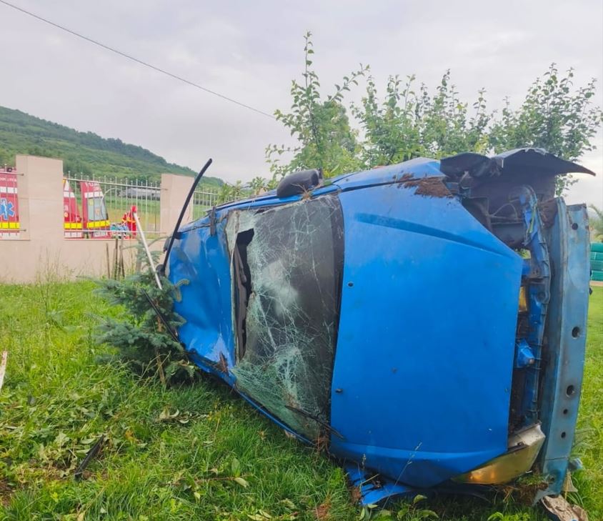 Grav accident rutier în localitatea Mica. A fost solicitat elicopterul SMURD|Foto: ISU Cluj
