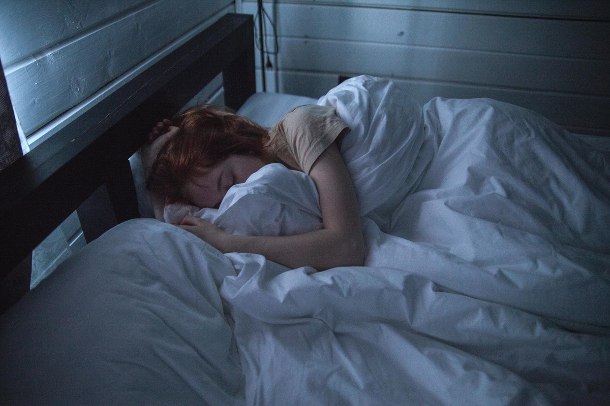 Există o legătură între cât dorm și cât de grave pot fi problemele de sănătate pentru cei care suferă de diabet. Foto: pexels.com