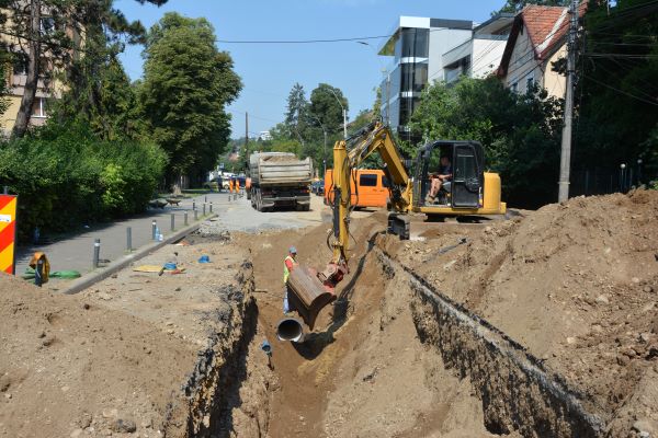 Lucrări de modernizare a rețelelor de apă și canalizare pe strada Eremia Grigorescu | Foto: Consiliul Județean Cluj