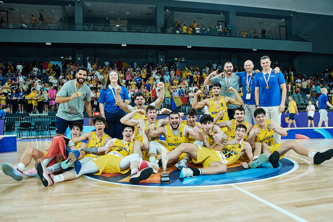 România, cu Șomăcescu și Lăpuște pe teren, câștigă Campionatul European U20 – Divizia B | Foto: U-BT Cluj - Facebook