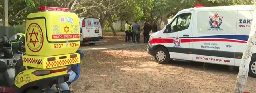 Atac cu cuţitul lângă Tel Aviv, soldat cu doi morţi şi doi răniţi | Foto: CNN-News18 – captură video Youtube