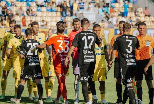 „U” Cluj – Petrolul Ploieşti, 0-0. „Şepcile roşii” rămân neînvinse. | Foto: fcucluj.ro