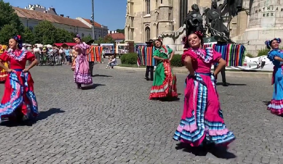 Circulație ÎNCHISĂ în centrul Clujului, de Zilele Culturale Maghiare. | Foto: Foto: captură  video Facebook - Zilele Culturale Maghiare