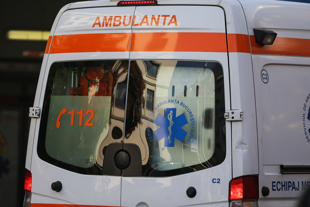 Accident feroviar în Câmpia Turzii. Bărbat descarcerat de pompieri, transportat de urgență la spital|Foto: Depositphotos.com