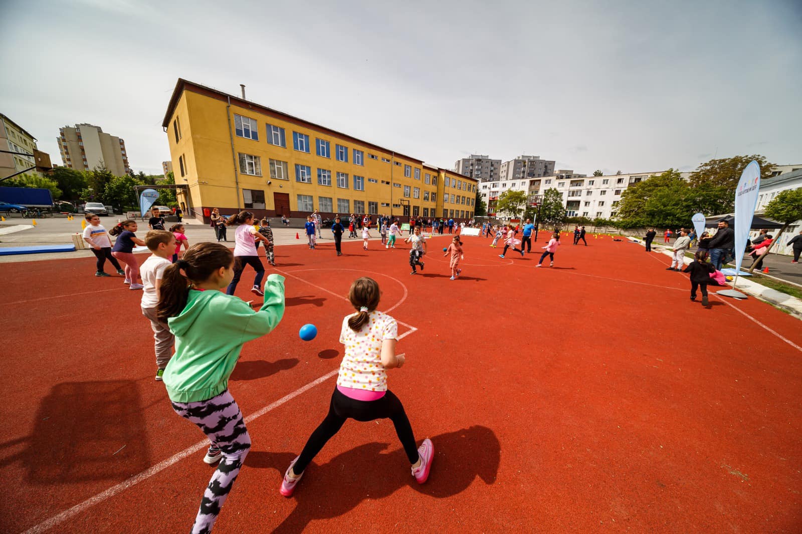 Proiecte de susținere a activitățilro sportive, cu bani de la Primărie. „Mişcarea, practicată cu rigurozitate la școală, fără să umblăm după adeverințe de scutire”.|Foto: Municipiul Cluj-Napoca-Facebook