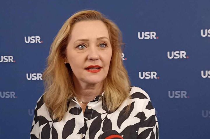 Elena Lasconi (USR) acuzată de PNL Cluj că își face campanie de imagine în mod ilegal|Foto: monitorulcj.ro