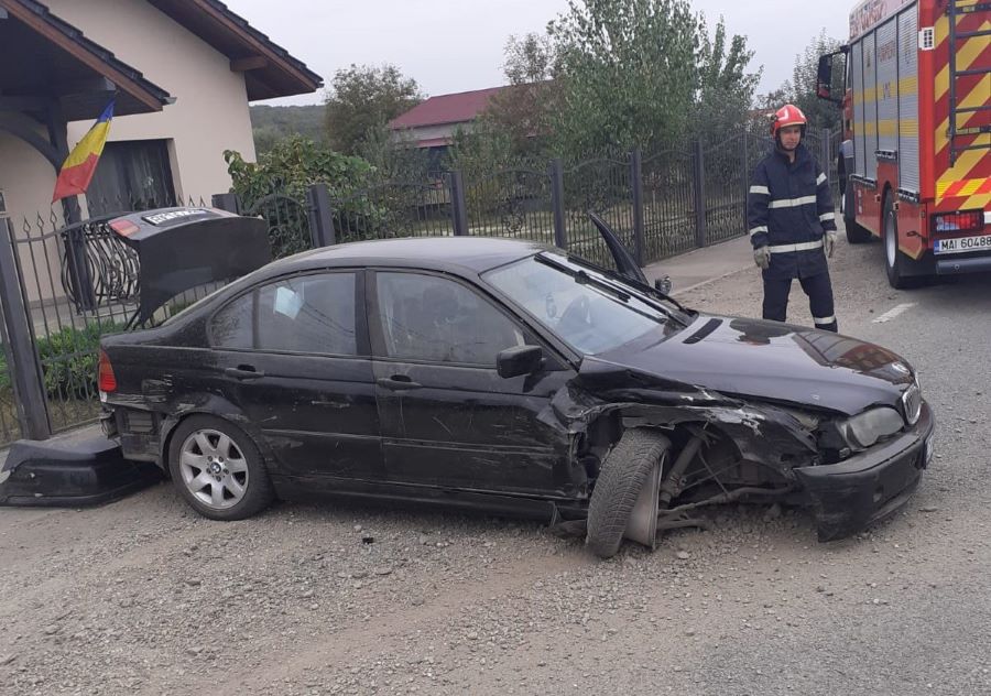 Accident cu trei mașini în Gherla | Foto: ISU Cluj