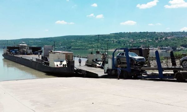 Transportul cu feribotul la vama Oryahovo – Bechet, suspendat temporar. | Foto: Poliţia de Frontieră Română - Facebook