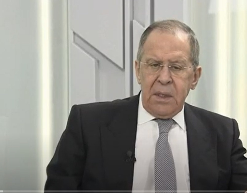 Ministrul rus de Externe, Serghei Lavrov, avertizează că Rusia este pregătită pentru un conflict militar cu NATO în Arctica. Foto: captură Youtube / La7 Attualità