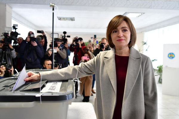 Maia Sandu intră în turul doi cu Alexandr Stoianoglo la alegerile prezidențiale din Republica Moldova| Foto: Maia Sandu - Facebook