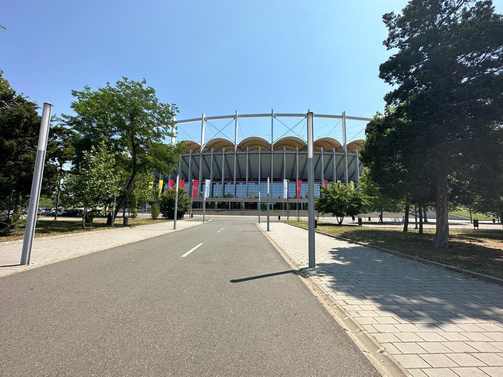 Sute de angajați fără forme legale pe Arena Națională| Foto: Arena Națională - Facebook