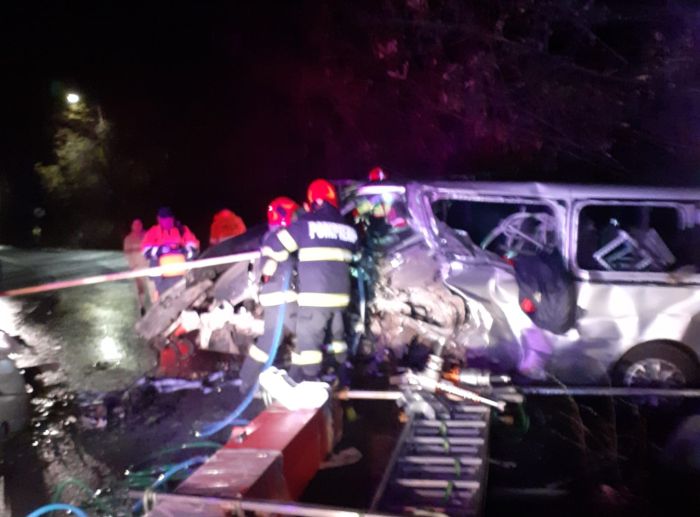 Un accident rutier grav a avut loc, marți seară, în localitatea Bucea, Cluj | Foto: ISU Cluj