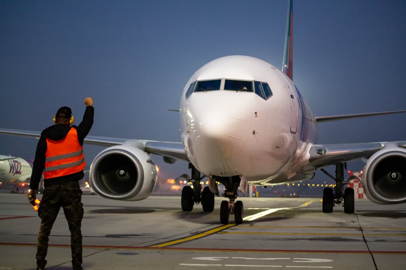 Zbor cu destinația Sibiu, redirecționat pe Aeroportul din Cluj din cauza condițiilor meteo nefavorabile|Foto: Aeroportul Internațional Avram Iancu Cluj - Facebook