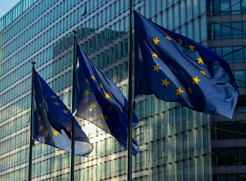 Încrederea românilor în UE, peste media europeană|Foto: pexels.com