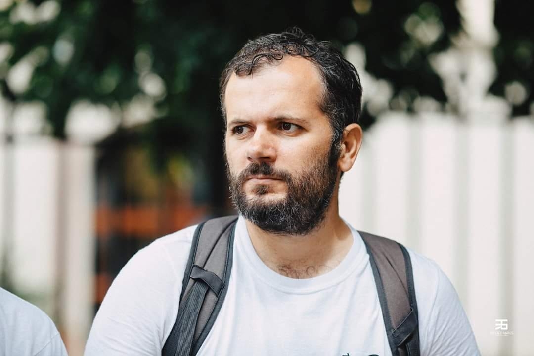 Scriitorul Radu Vancu, semnal de alarmă: „Treziți-vă din letargie până nu e prea târziu, politicieni și instituții ale statului” | Foto: Radu Vancu - Facebook